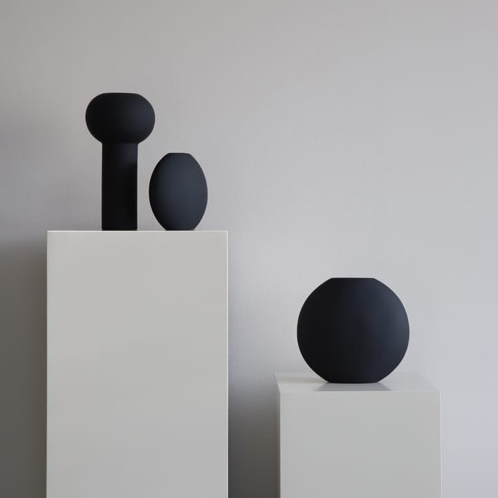 Pillar maljakko 24 cm - Musta - Cooee Design