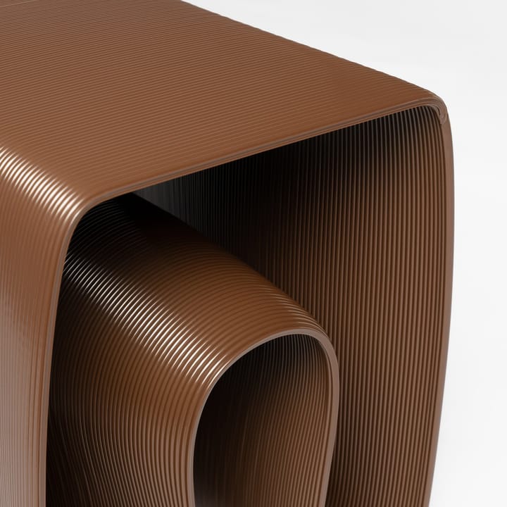Eel sivupöytä 38x40 cm - Chocolate - Ekbacken Studios