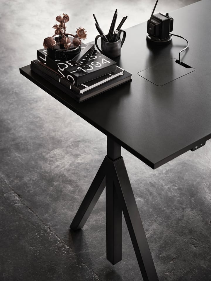 Works height säädettävä työpöytä  musta 78x140 cm - undefined - Works